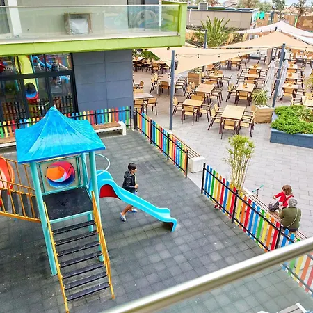 Sunny By Alz Năvodari