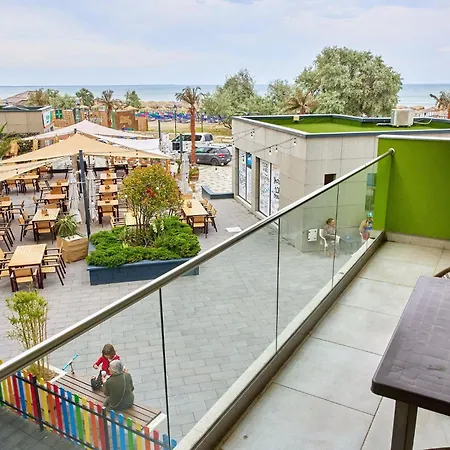 Sunny By Alz Apartman *