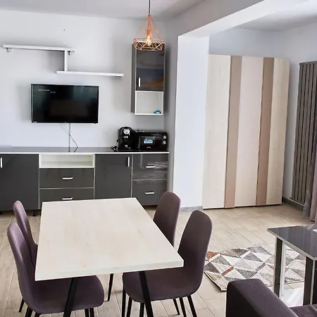 Sunny By Alz Apartman Năvodari