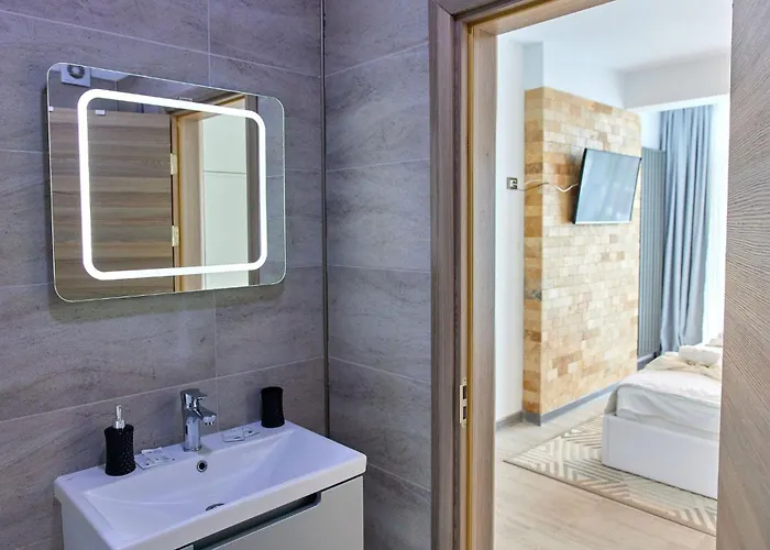 Sunny By Alz ナボダリ