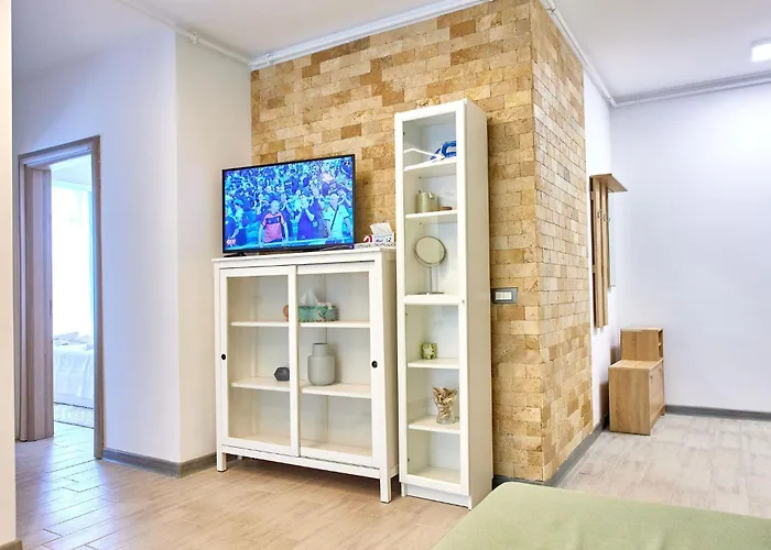 Sunny By Alz アパート ナボダリ