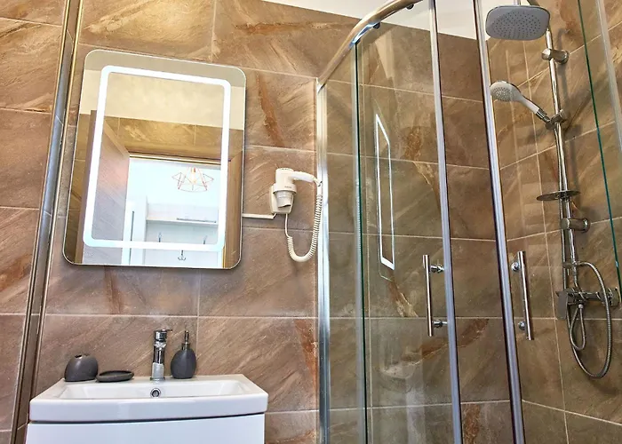 アパート Sunny By Alz