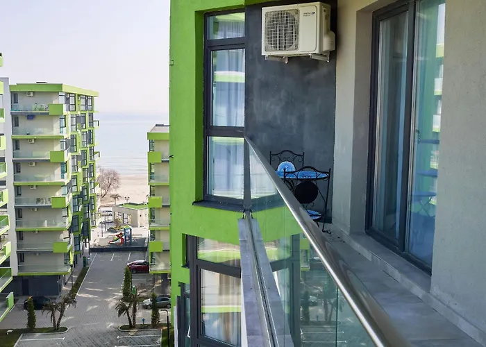 Sunny By Alz アパート ナボダリ