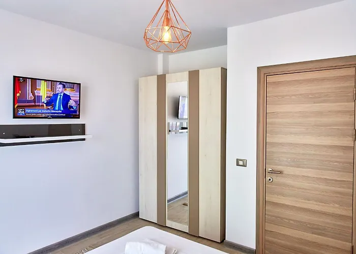 Sunny By Alz ナボダリ