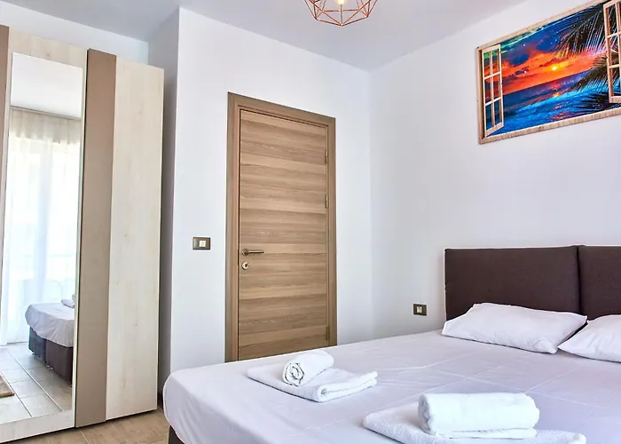 Sunny By Alz アパート *