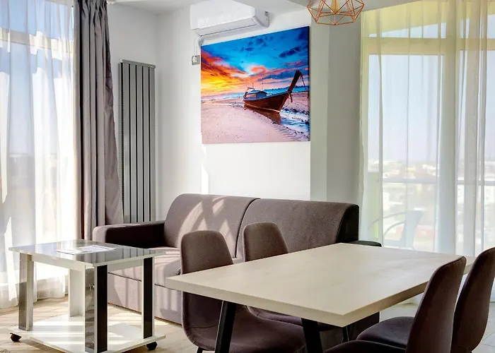 アパート Sunny By Alz