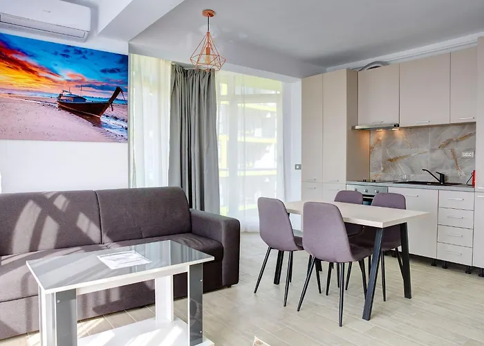 Sunny By Alz ナボダリ