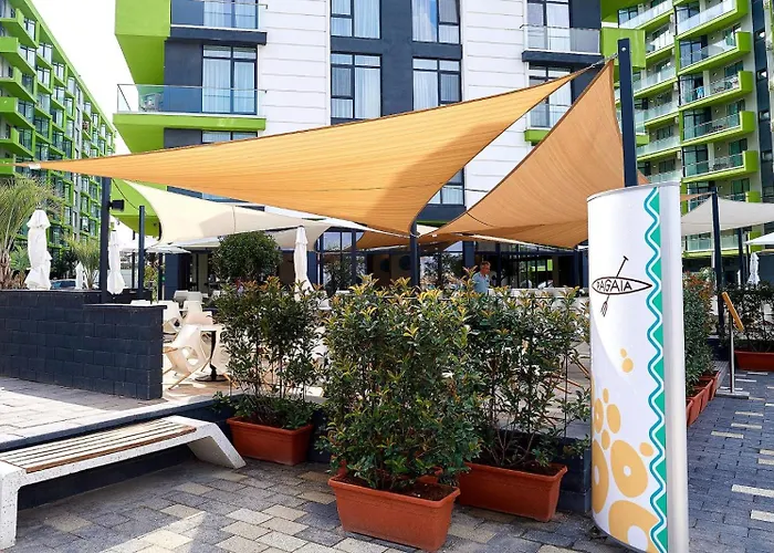 アパート Sunny By Alz *