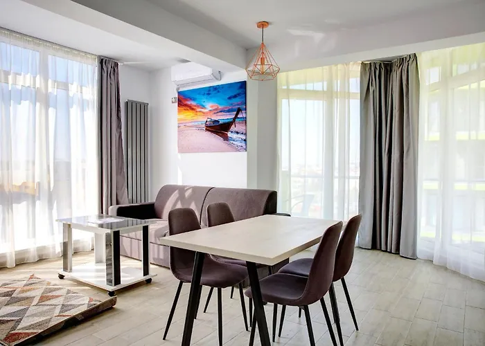 Sunny By Alz アパート ナボダリ